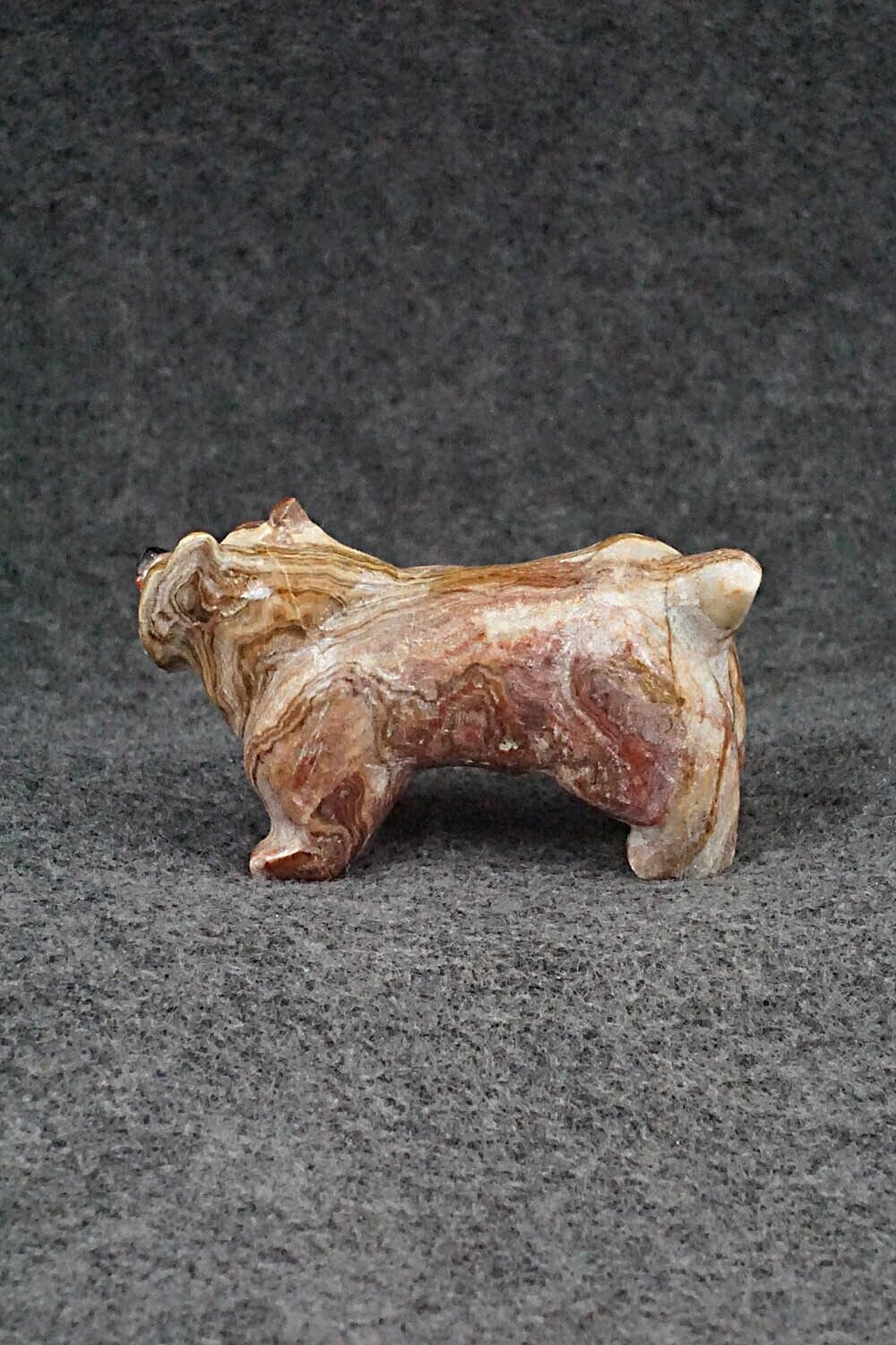 Bobcat Zuni Fetish Carving - Freddie Leekya