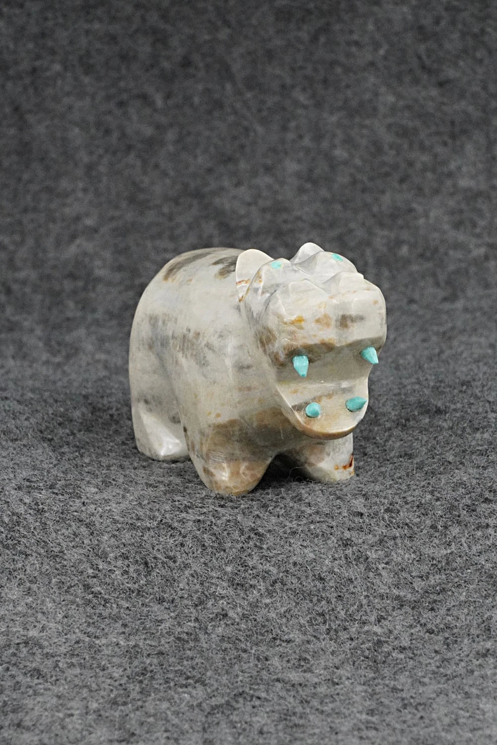 Hippo Zuni Fetish Carving - Enrike Leekya