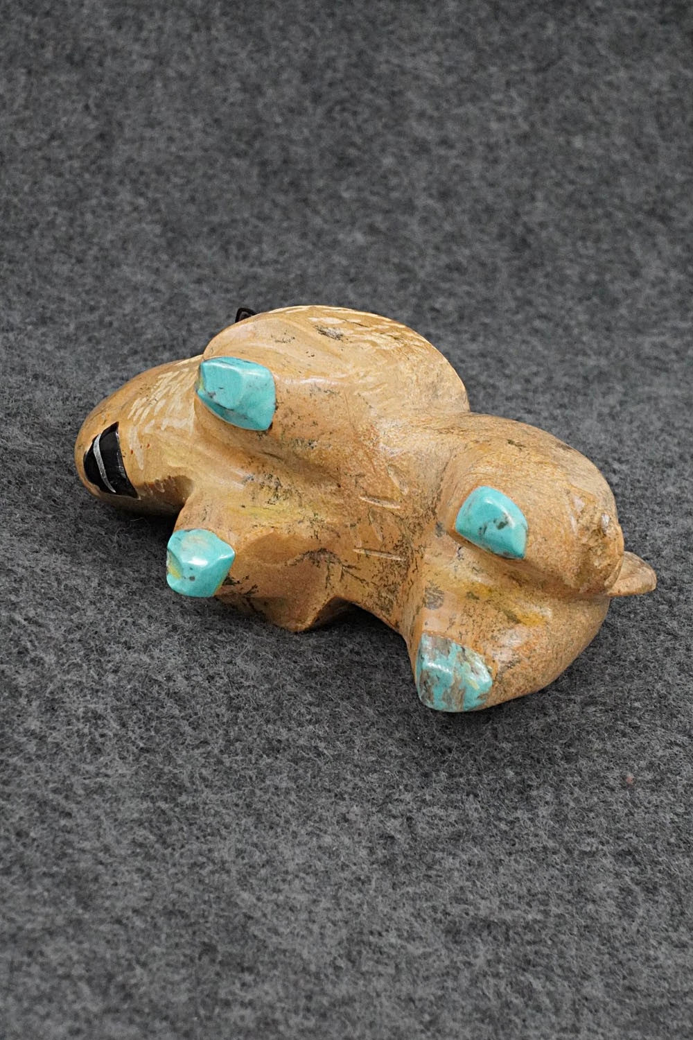 Buffalo Zuni Fetish Carving - Freddie Leekya