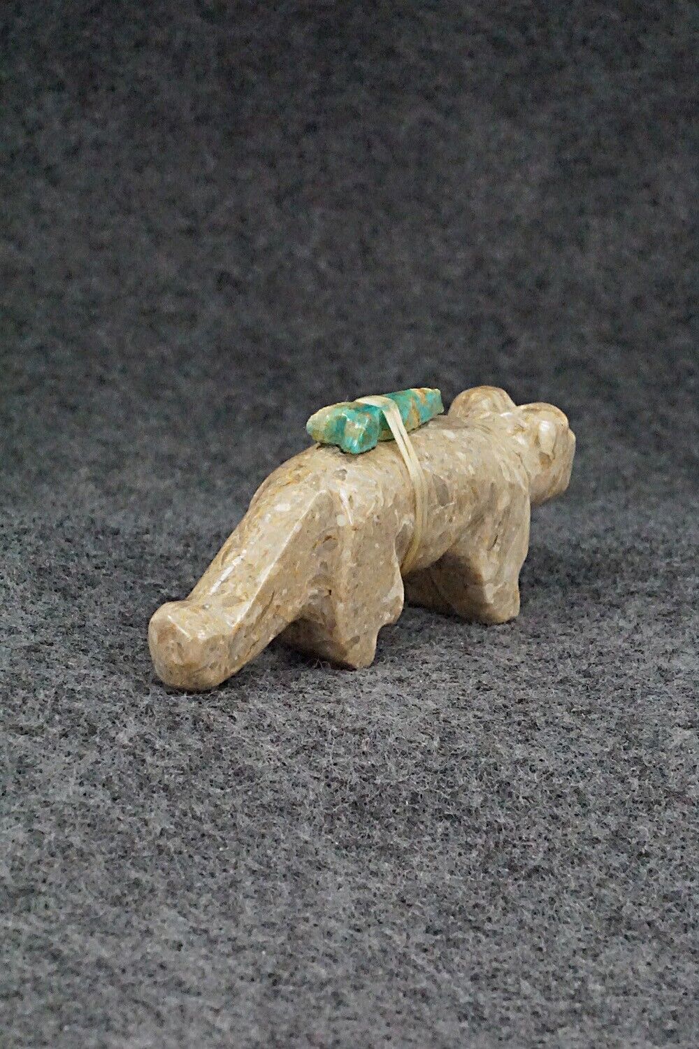 Mountain Lion Zuni Fetish Carving - Bennie Bacy