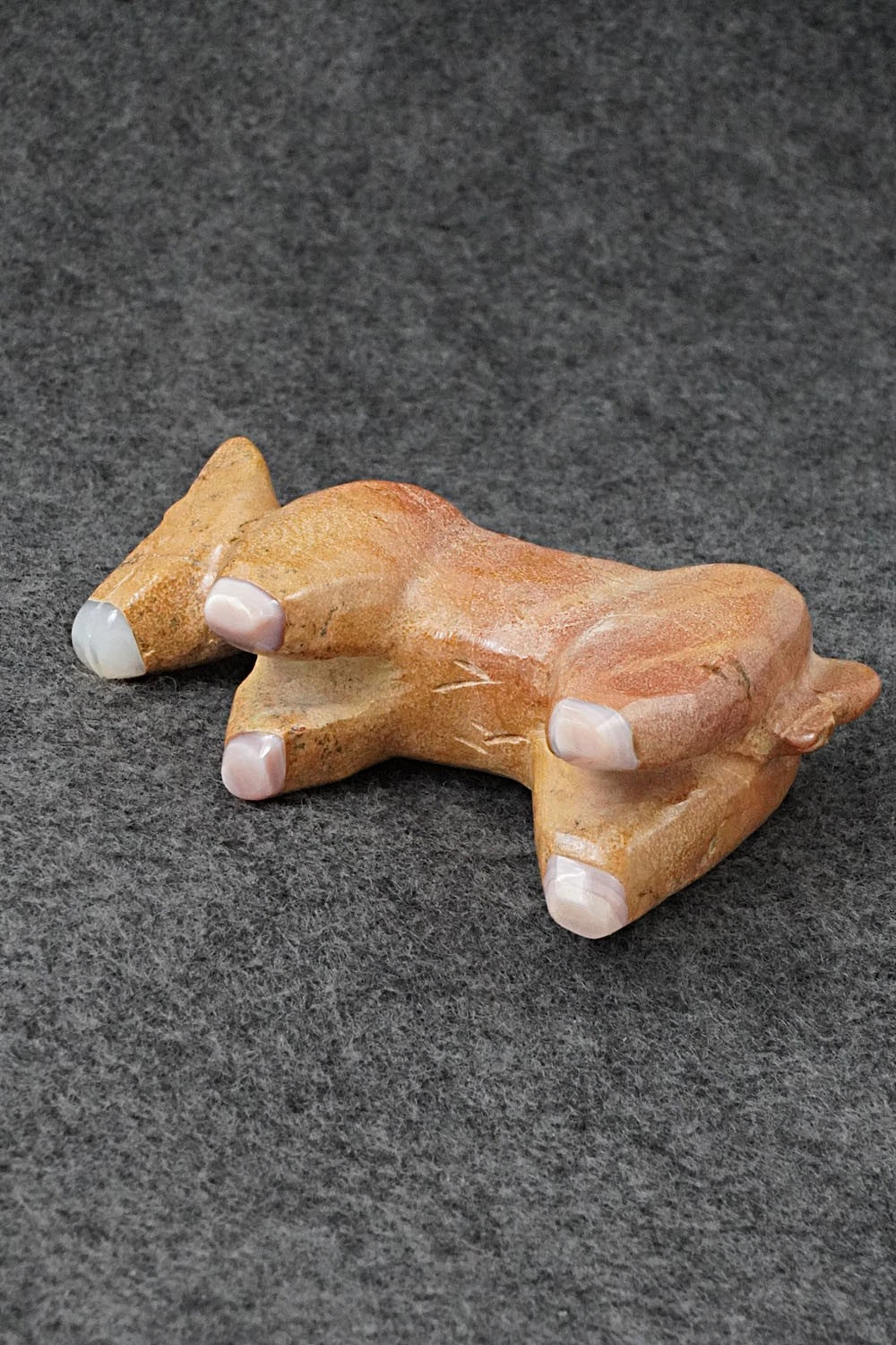 Donkey Zuni Fetish Carving - Freddie Leekya