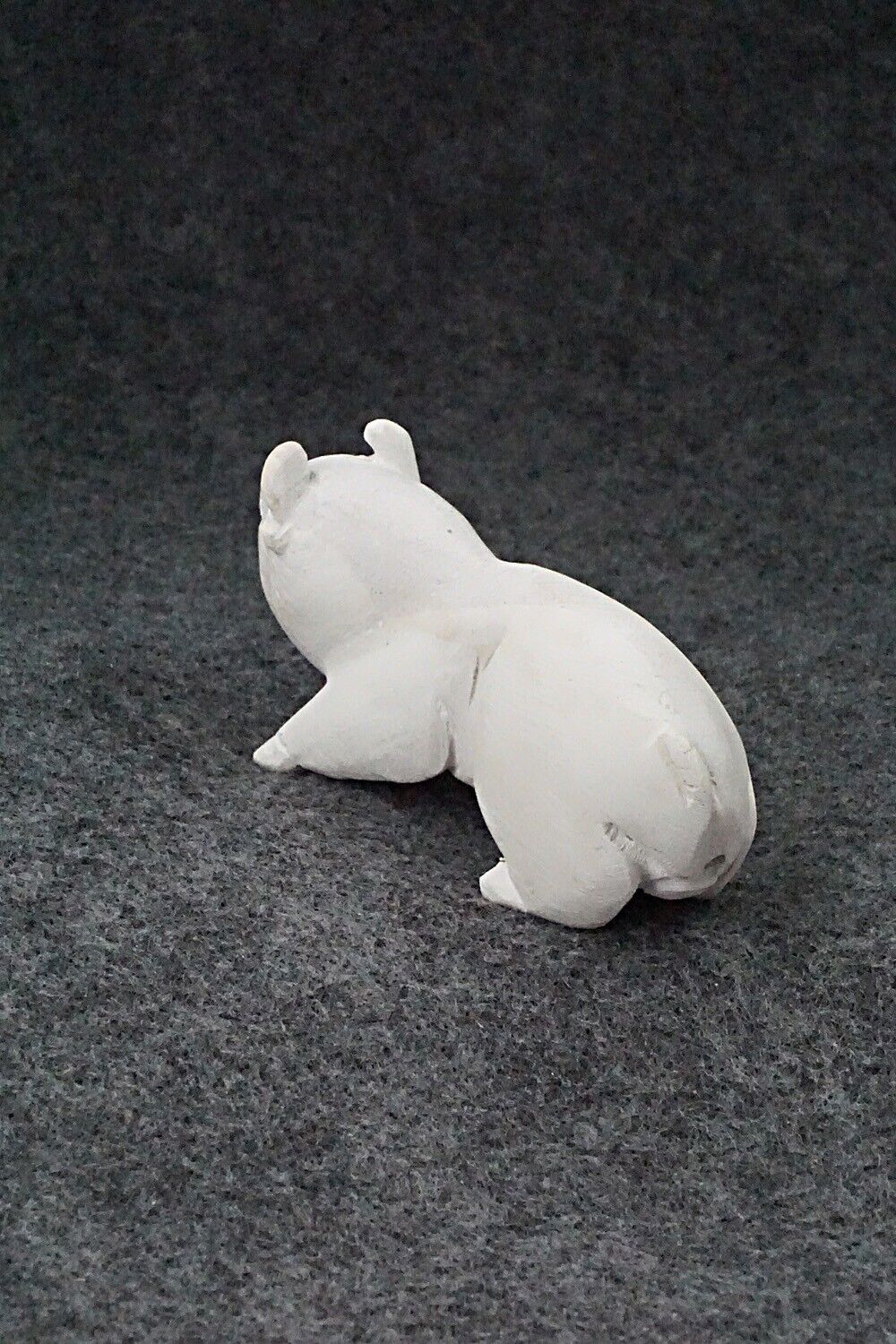 Buffalo Zuni Fetish Carving - Lance Cheama