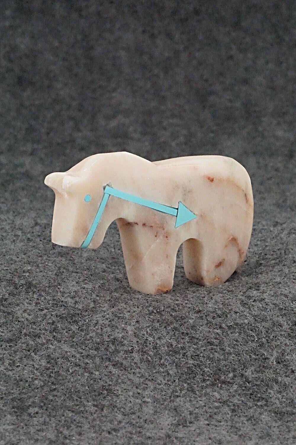 Horse Zuni Fetish Carving - Bernard Laiwakete