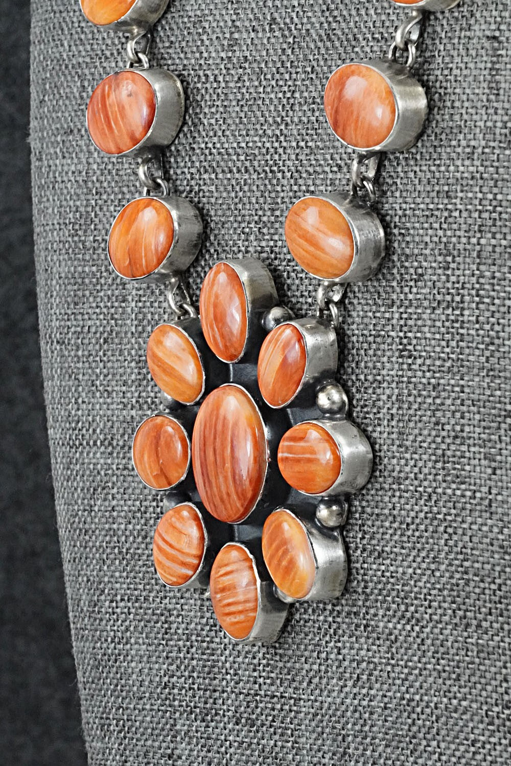 Spiny Oyster & Sterling Silver Necklace Set - Darrin Livingston