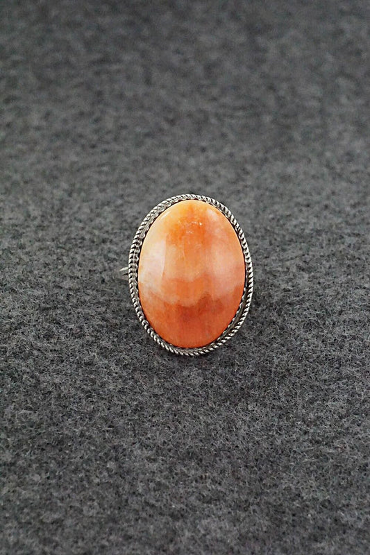 Spiny Oyster & Sterling Silver Ring - Ernest Hawthorne - Size 7.5