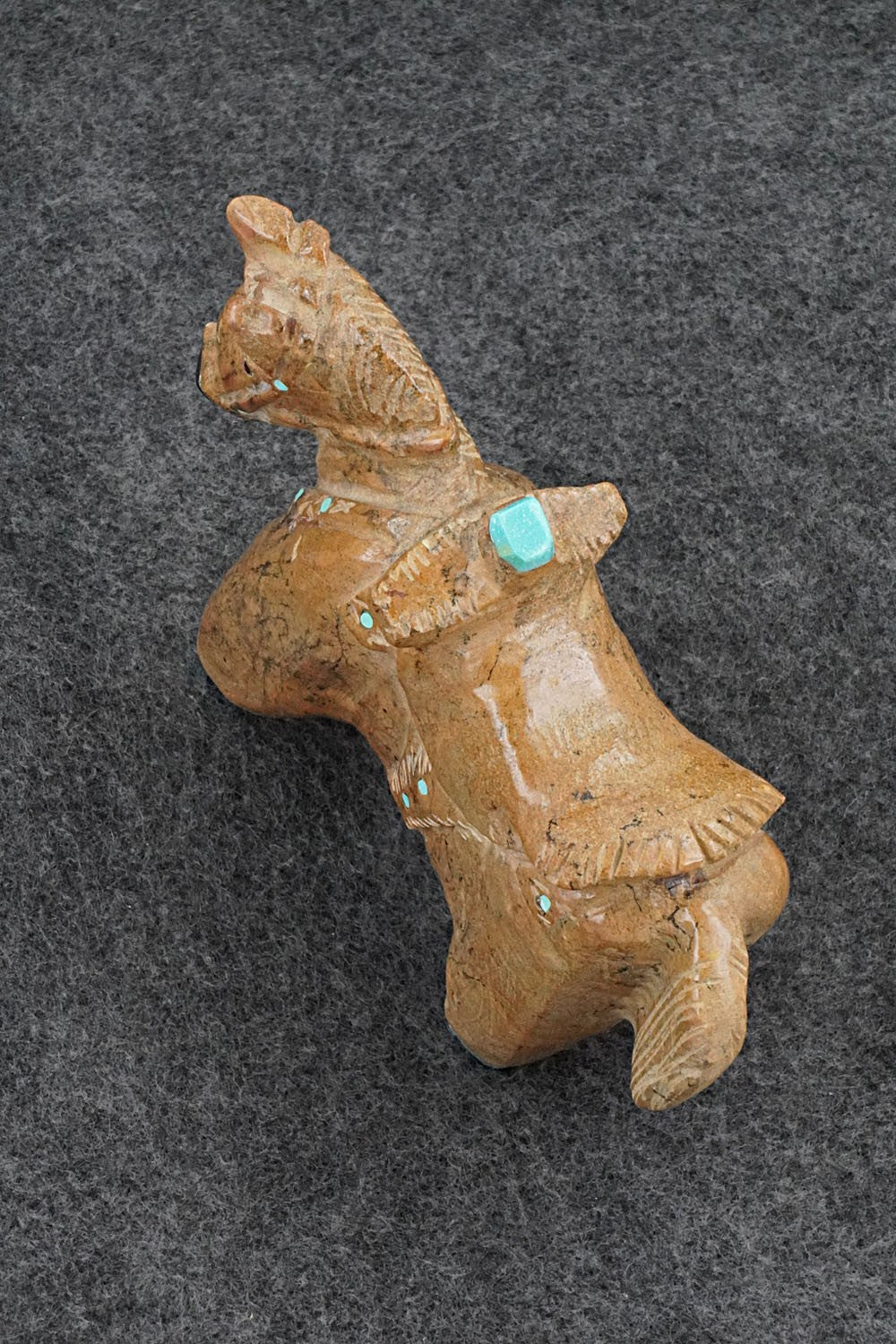 Horse Zuni Fetish Carving - Freddie Leekya