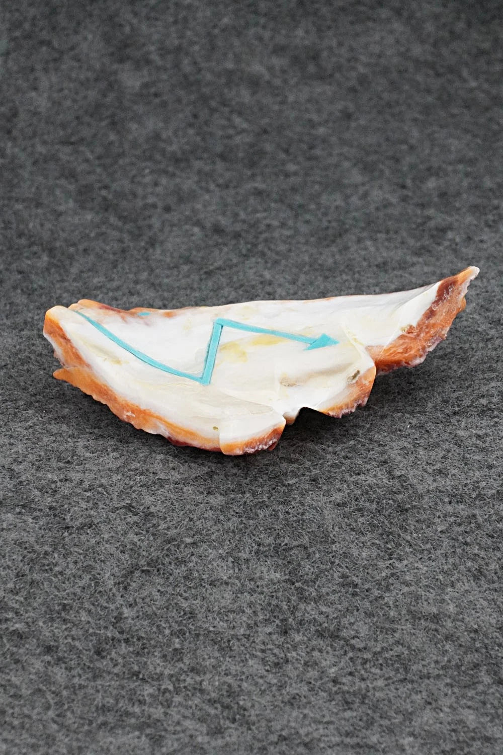 Wolf Zuni Fetish Carving - Kenric Laiwakete