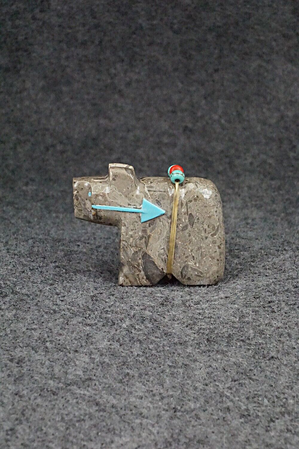 Bear Zuni Fetish Carving - Bennie Bacy