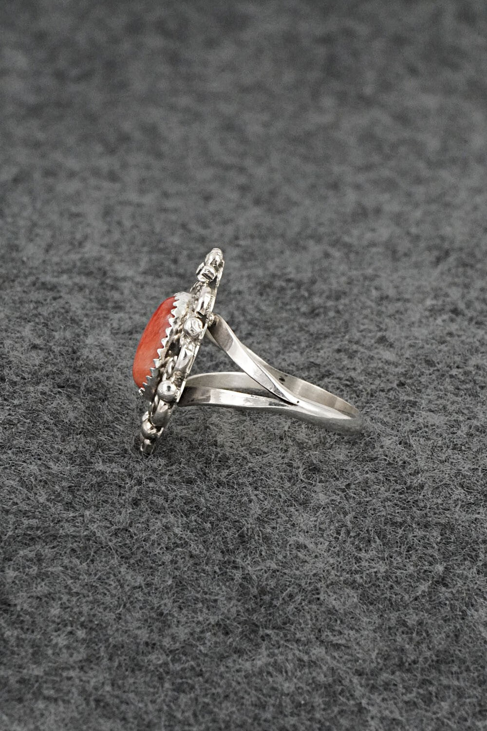 Spiny Oyster & Sterling Silver Ring - Frieda Martinez - Size 6.5