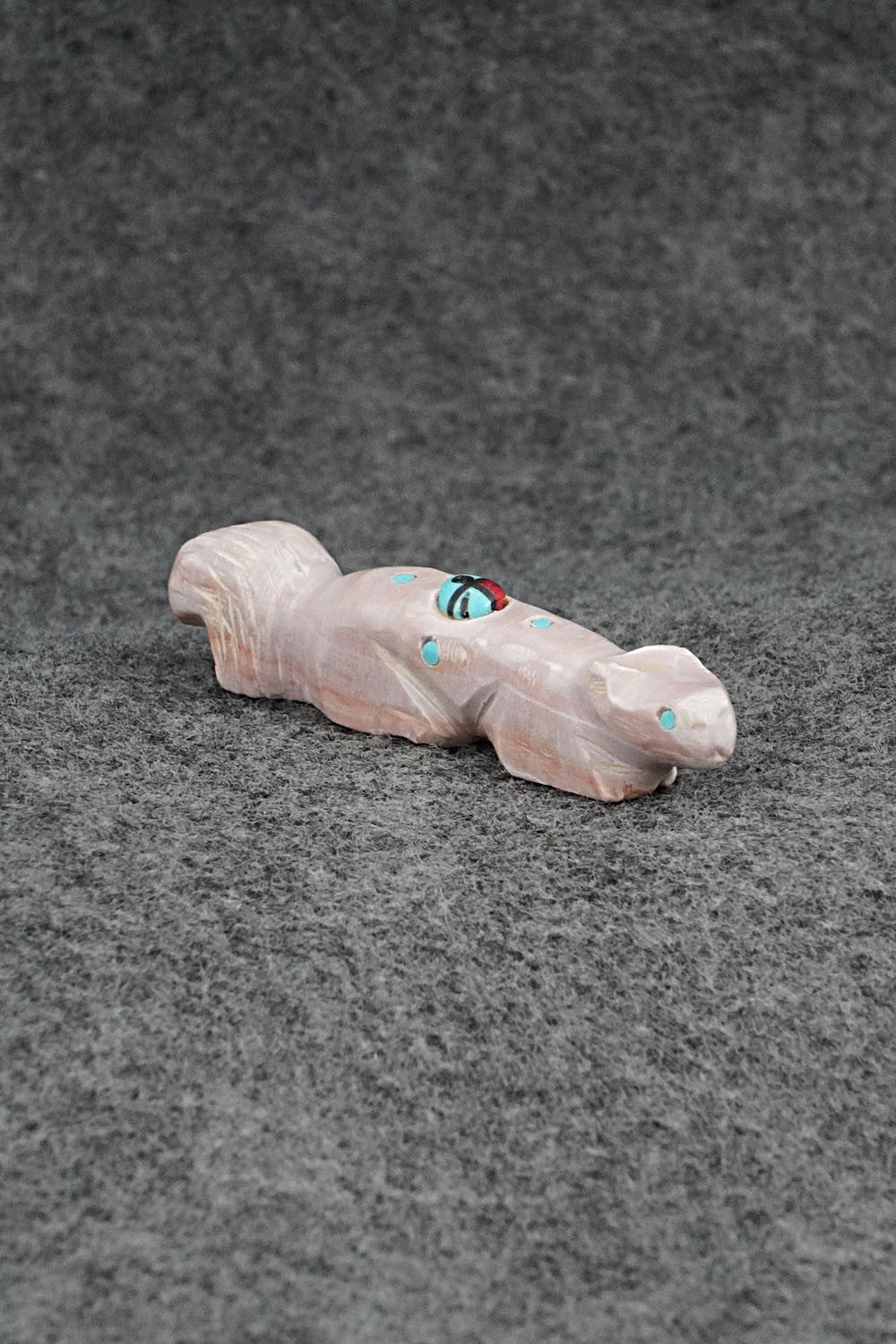 Squirrel Zuni Fetish Carving - Dannette Laate