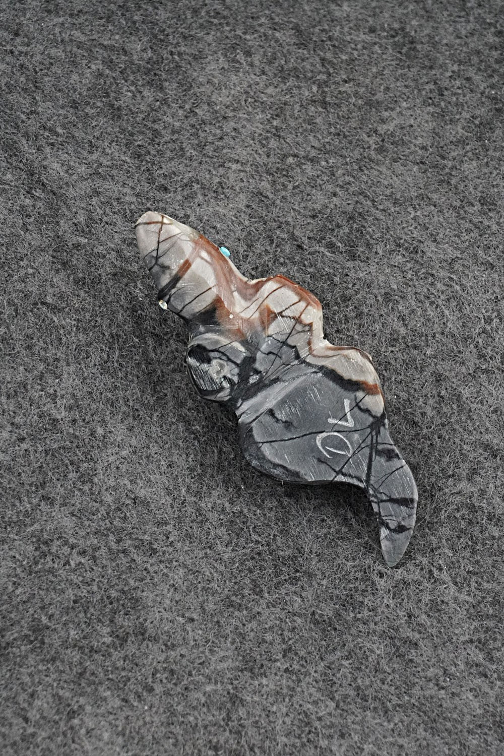Lizard Zuni Fetish Carving - Dannette Laate