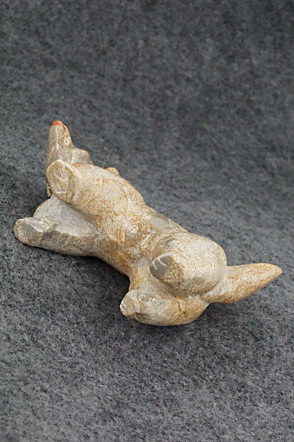Dog Zuni Fetish Carving - Freddie Leekya