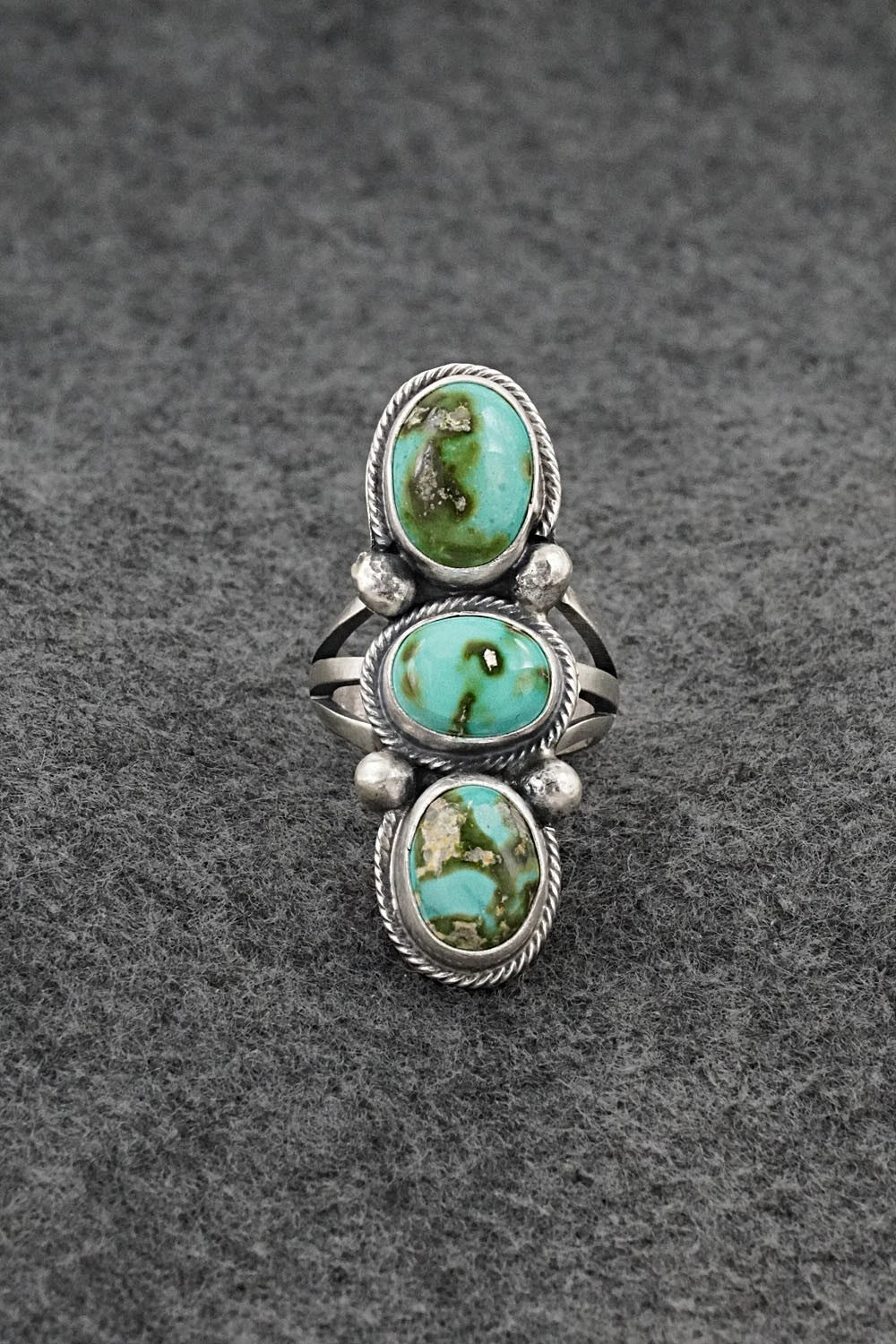 Turquoise & Sterling Silver Ring - Bobby Johnson - Size 7.5