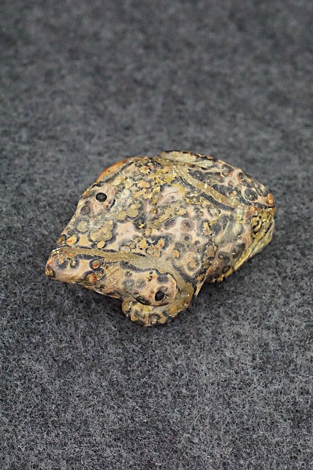 Frog Zuni Fetish Carving - Justin Red Elk