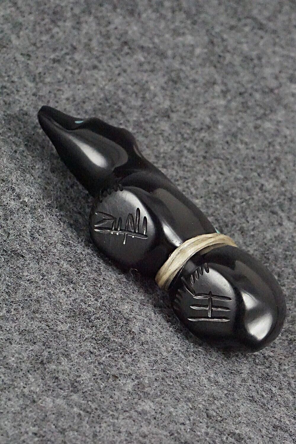 Bear Zuni Fetish Carving - Herbert Halate