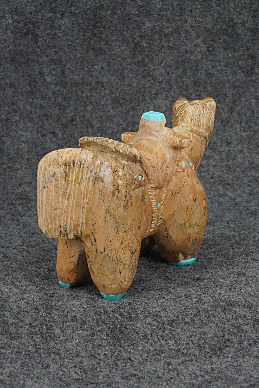 Horse Zuni Fetish Carving - Freddie Leekya