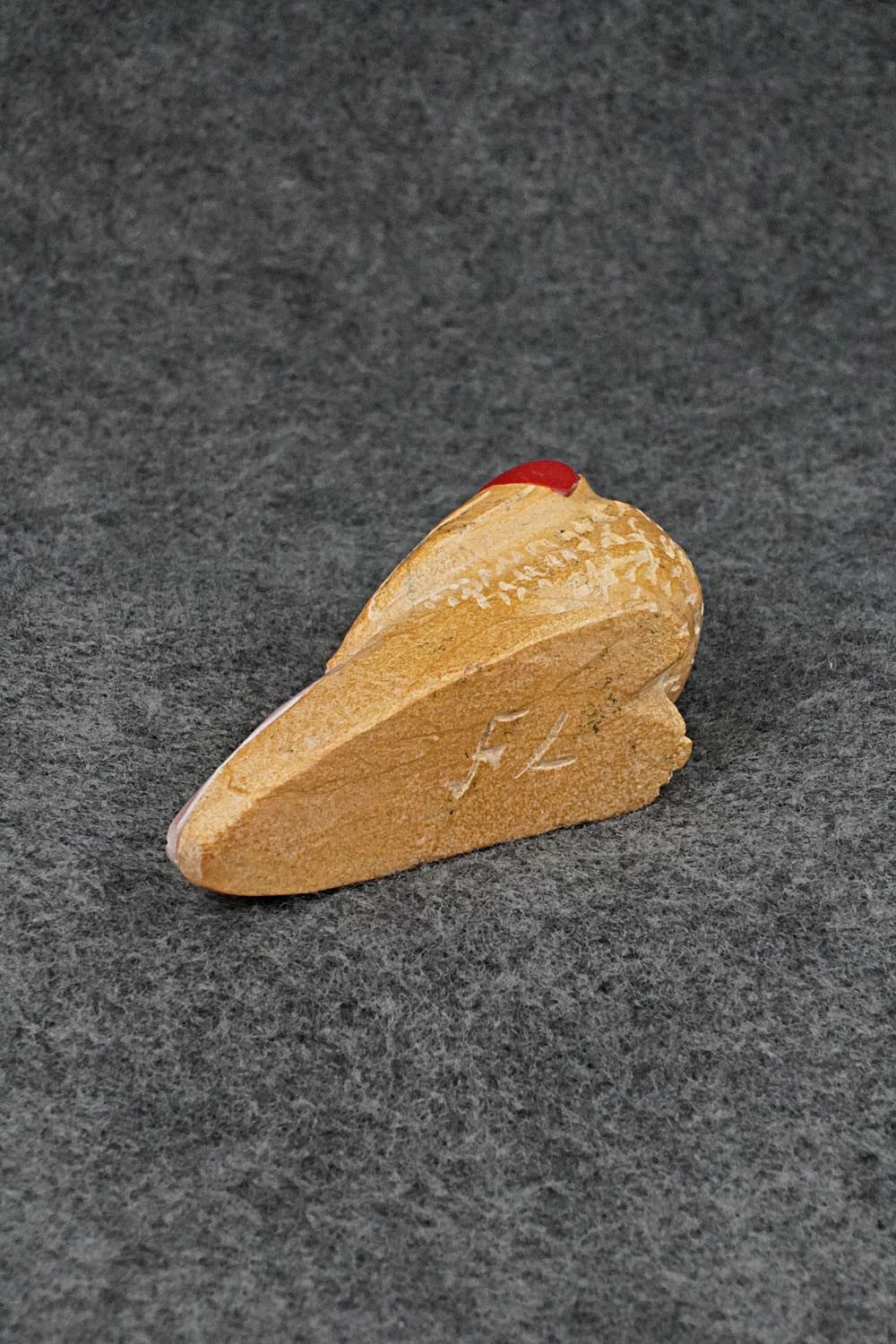 Bird Zuni Fetish Carving - Freddie Leekya
