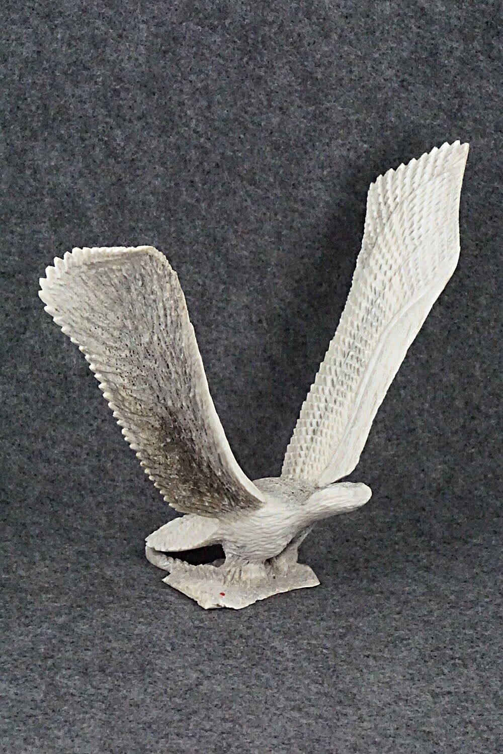 Eagle Zuni Fetish Carving - Todd Lowsayatee