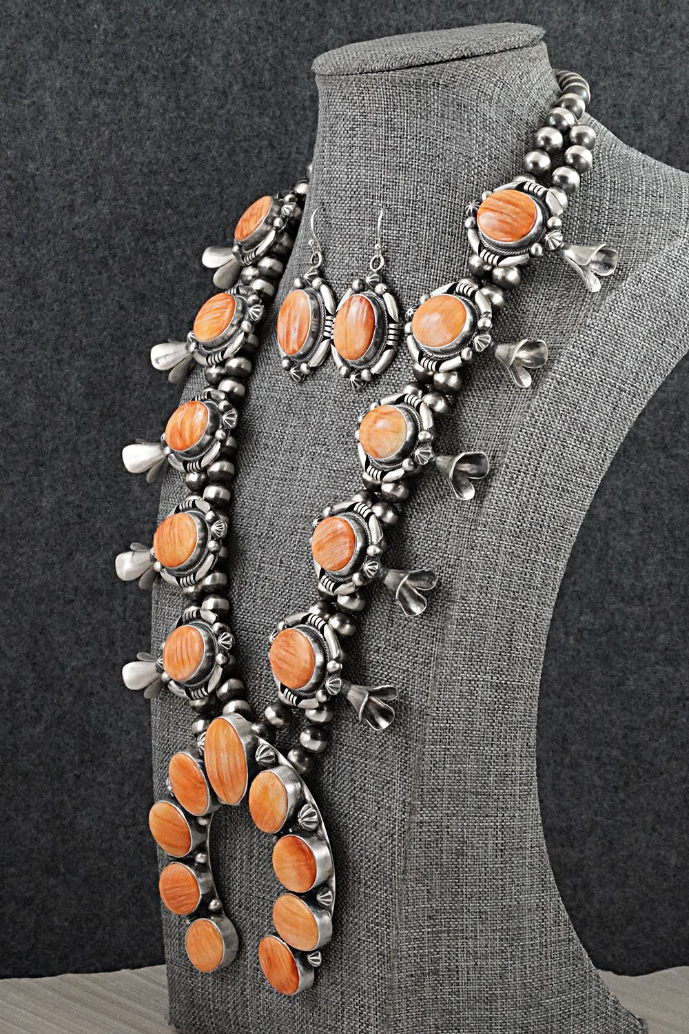 Spiny Oyster & Sterling Silver Squash Blossom Set - Paul Livingston
