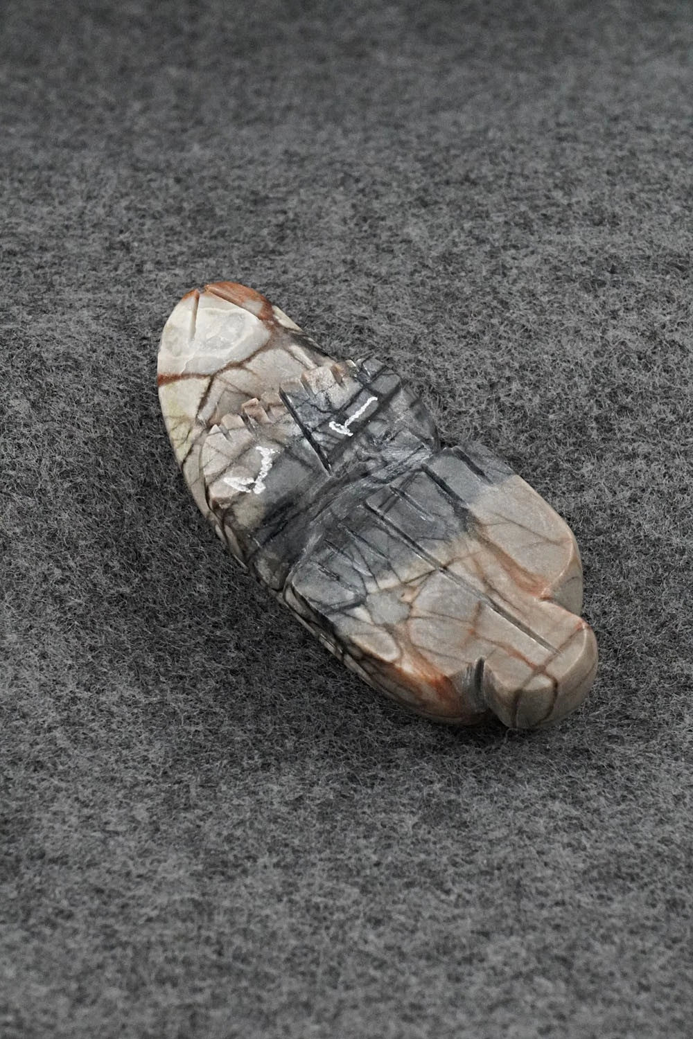 Rabbit Zuni Fetish Carving - Reynold Lunasee