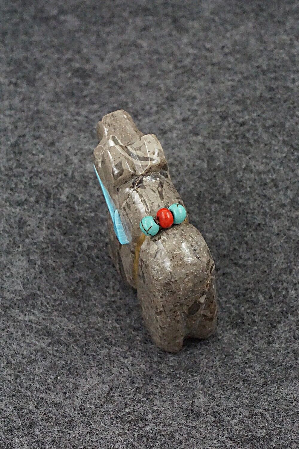Bear Zuni Fetish Carving - Bennie Bacy