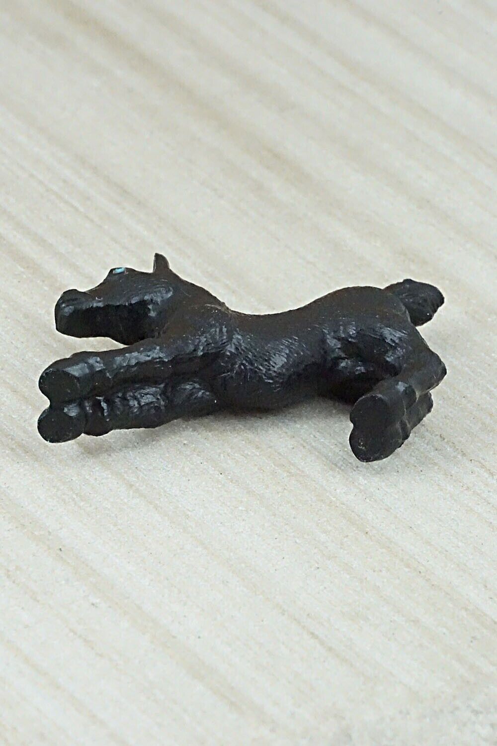 Horse Zuni Fetish Carving - Travis Lasiloo