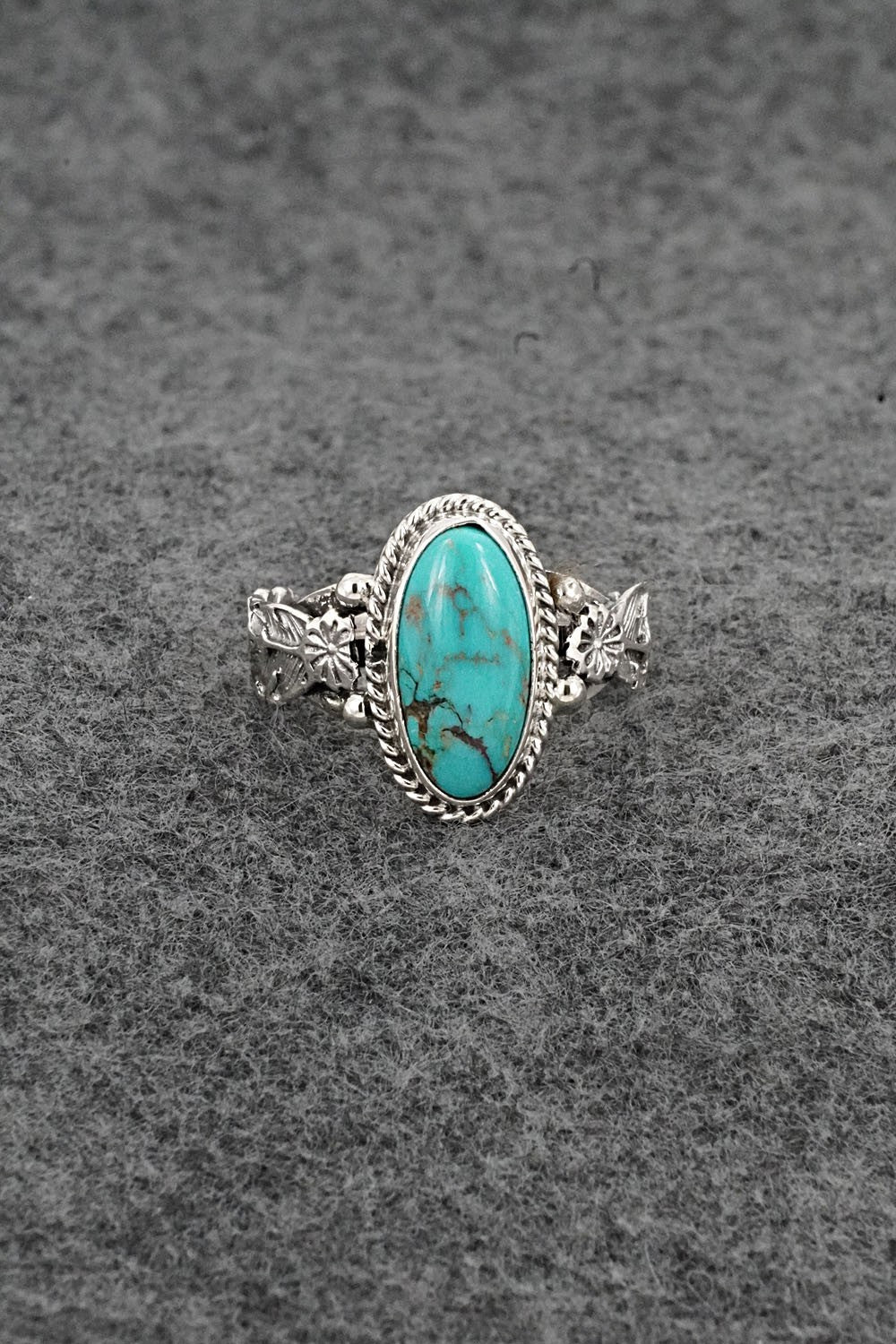 Turquoise & Sterling Silver Ring - Annette Chiquito - Size 9