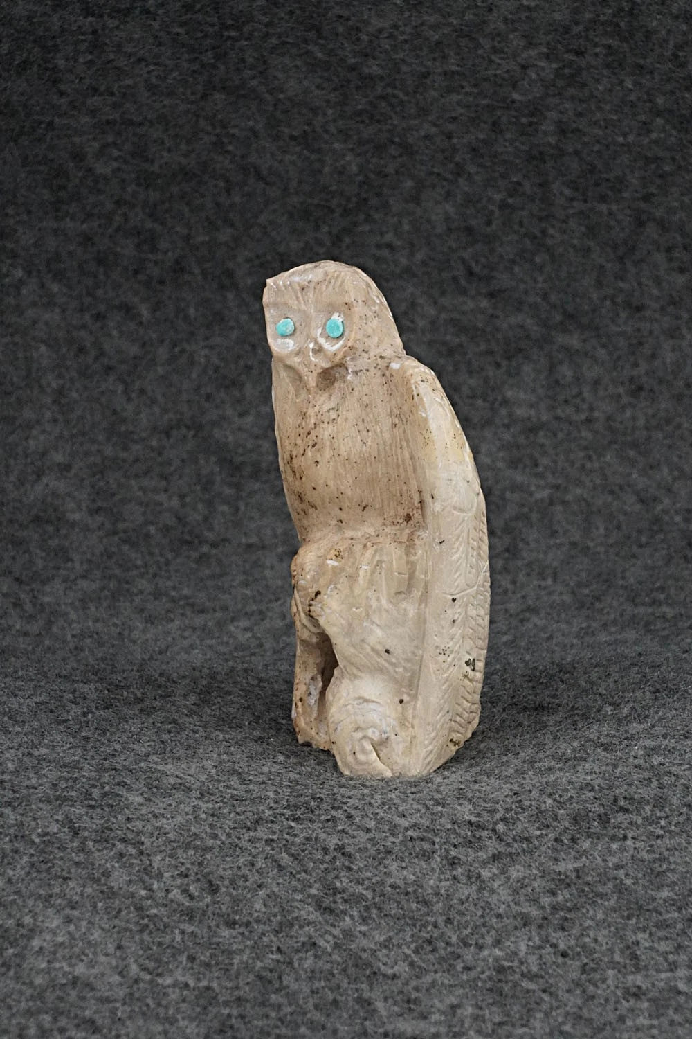 Owl Zuni Fetish Carving - Derrick Kammasee