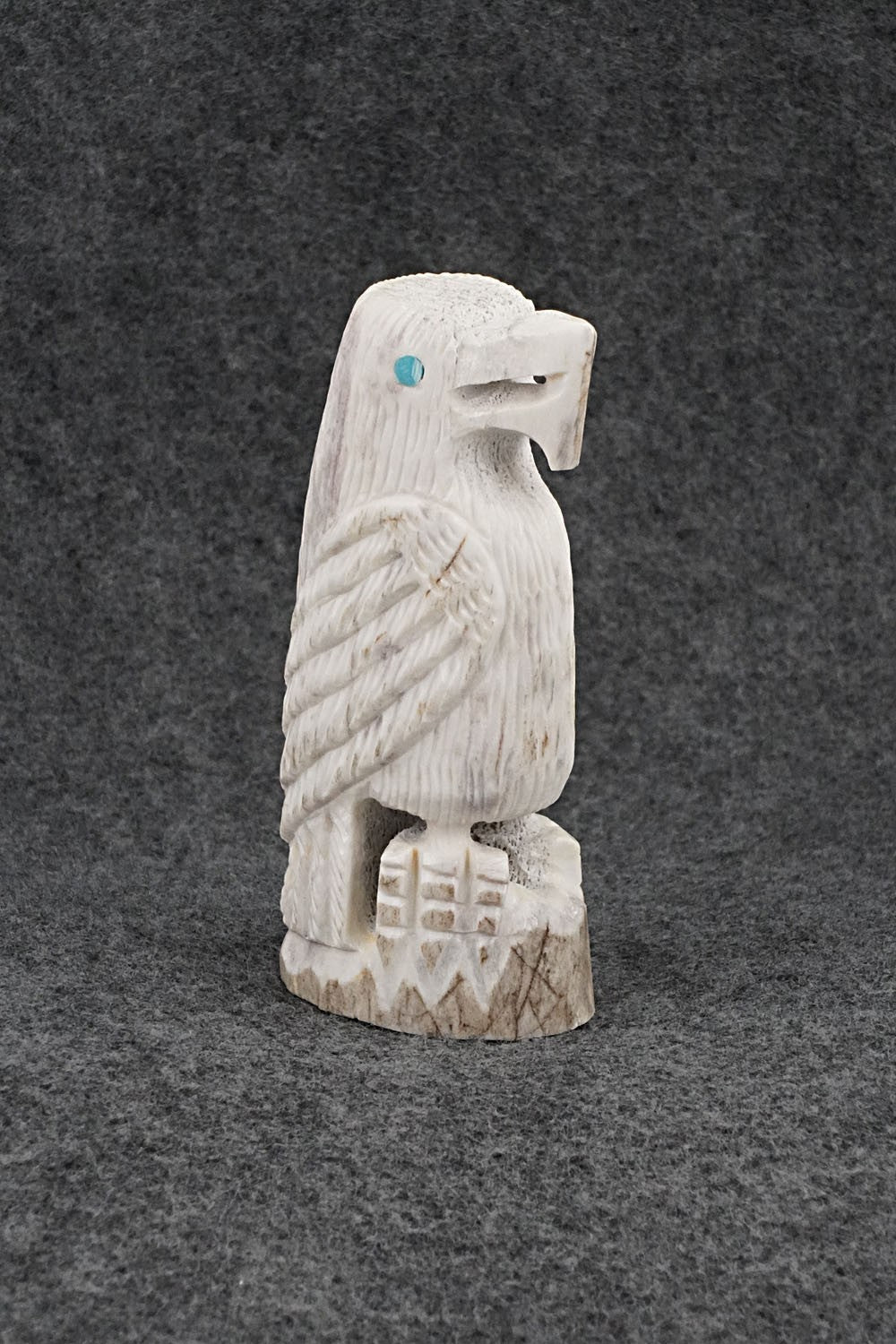 Eagle Zuni Fetish Carving - Garrick Weeka