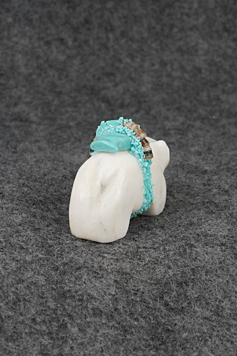 Bear Zuni Fetish Carving - Marvelita Phillips