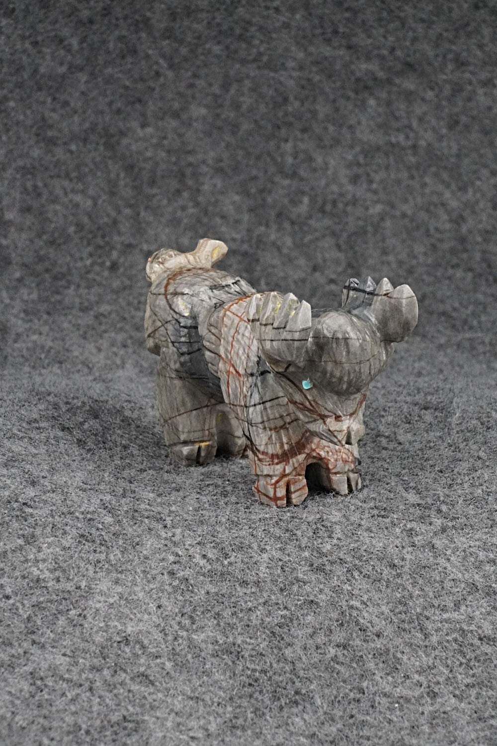 Deer Zuni Fetish Carving - Douglas Martza