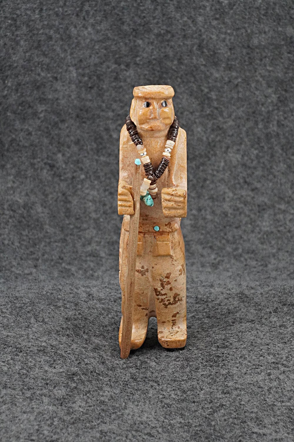 Hopi Man Zuni Fetish Carving - Freddie Leekya