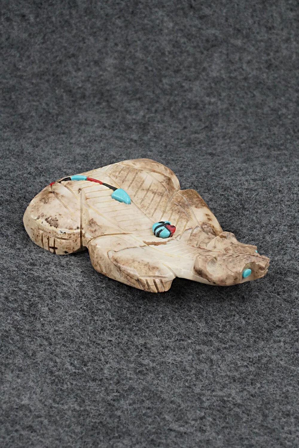 Badger Zuni Fetish Carving - Danette Laate