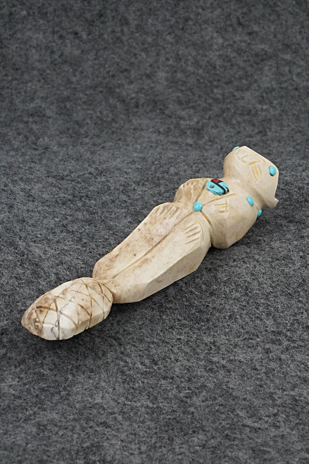 Otter Zuni Fetish Carving - Danette Laate