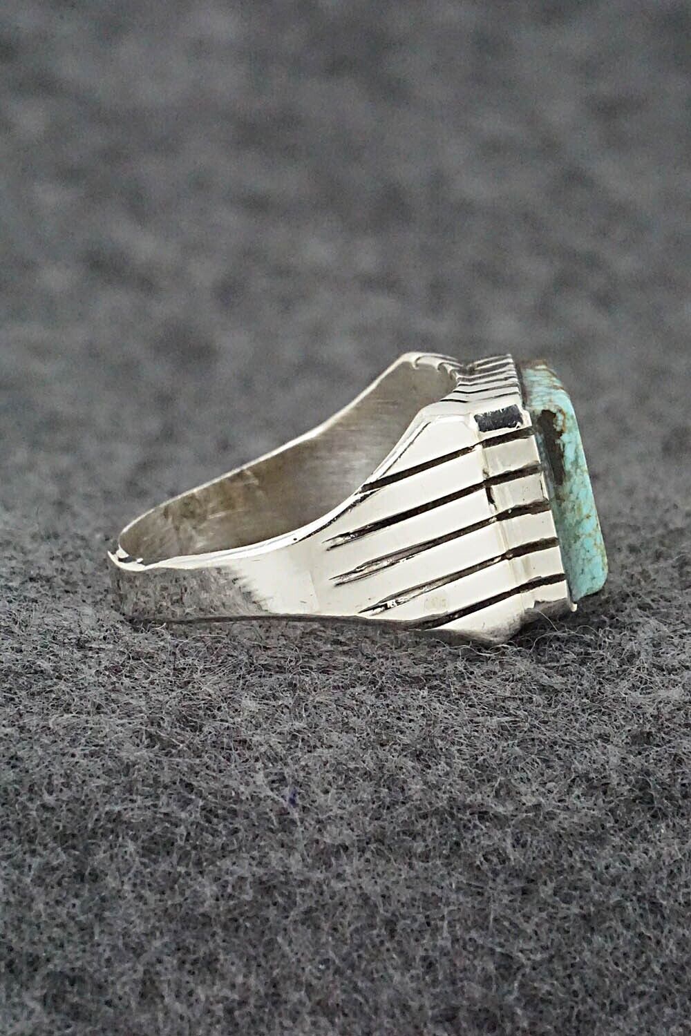 Turquoise & Sterling Silver Ring - Trevor Jack - Size 10.5