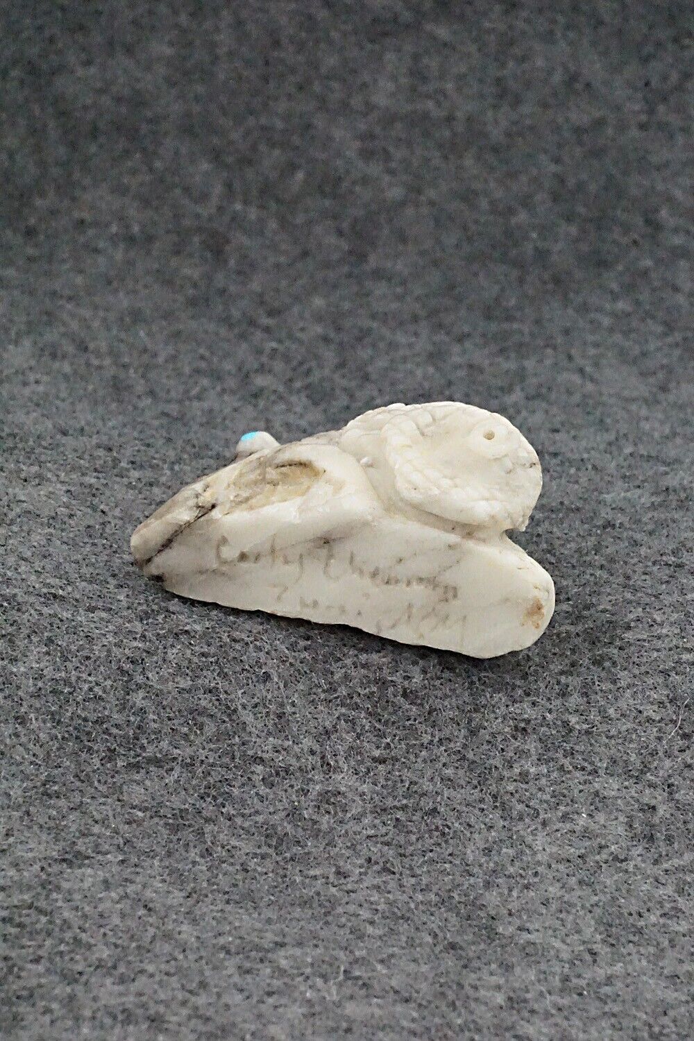 Iguana Zuni Fetish Carving - Cody Cheama