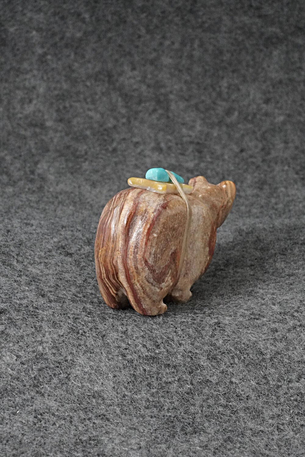 Bear Zuni Fetish Carving - Freddie Leekya