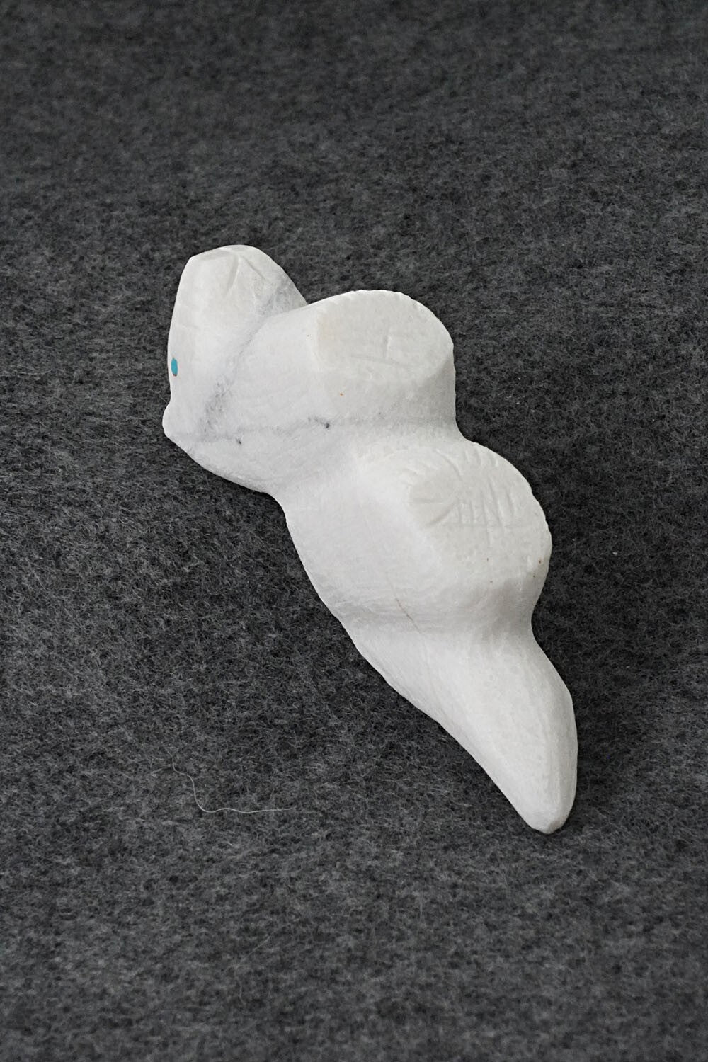 Otter Zuni Fetish Carving - Herbert Halate