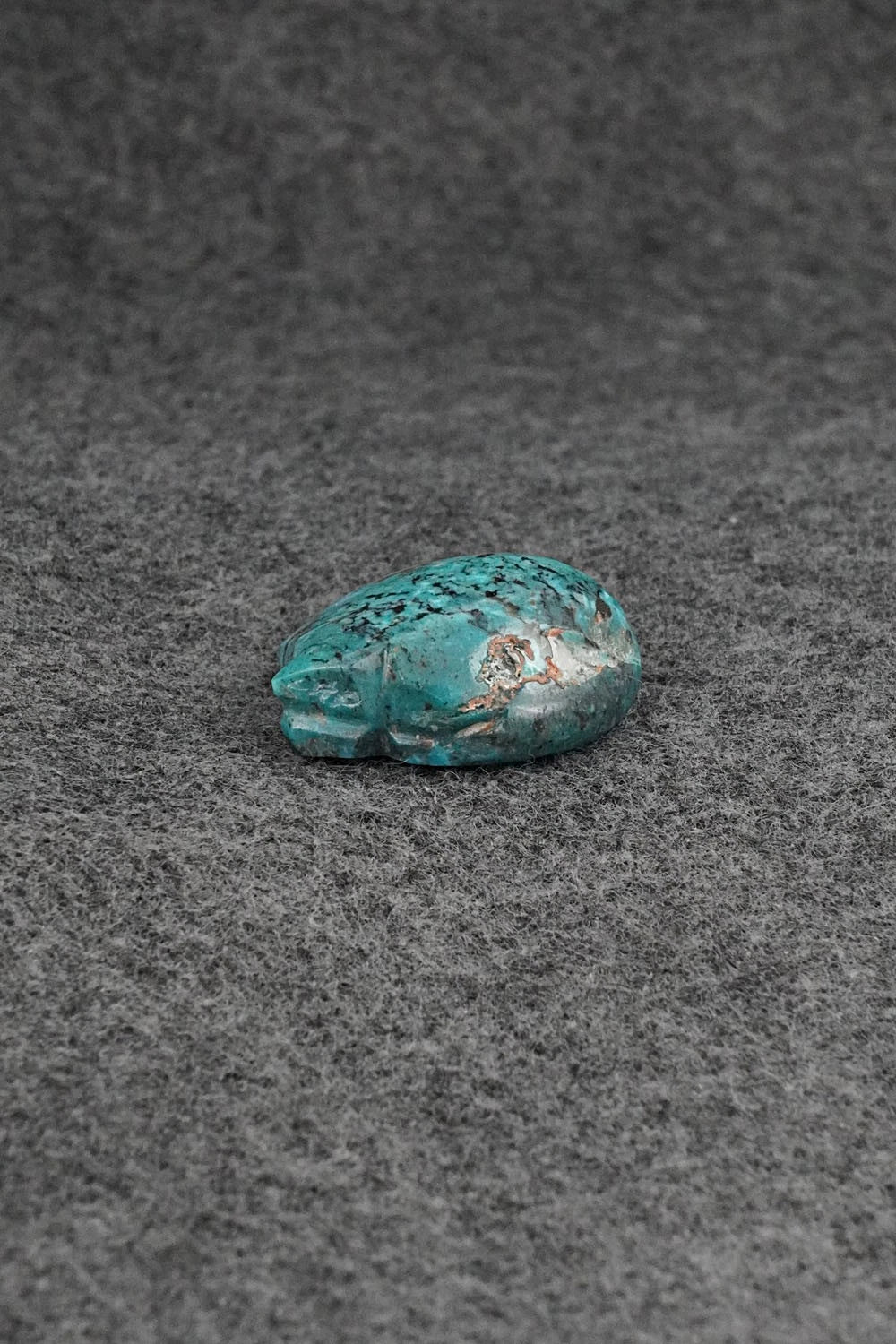 Bear Zuni Fetish Carving - Abby Quam Panteah