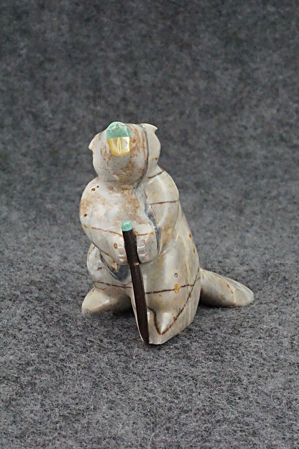 Beaver Zuni Fetish Carving - Enrike Leekya