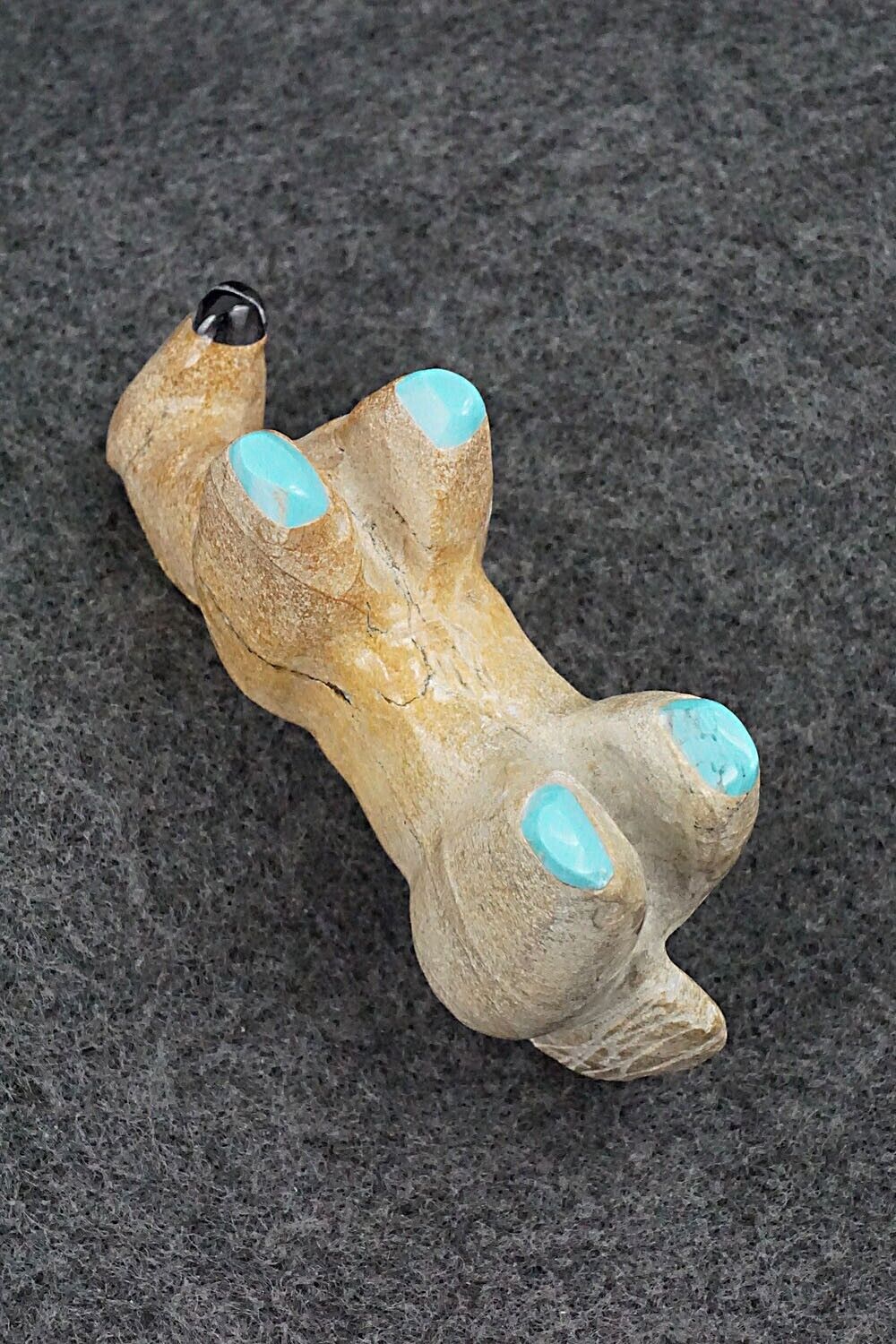Horse Zuni Fetish Carving - Freddie Leekya