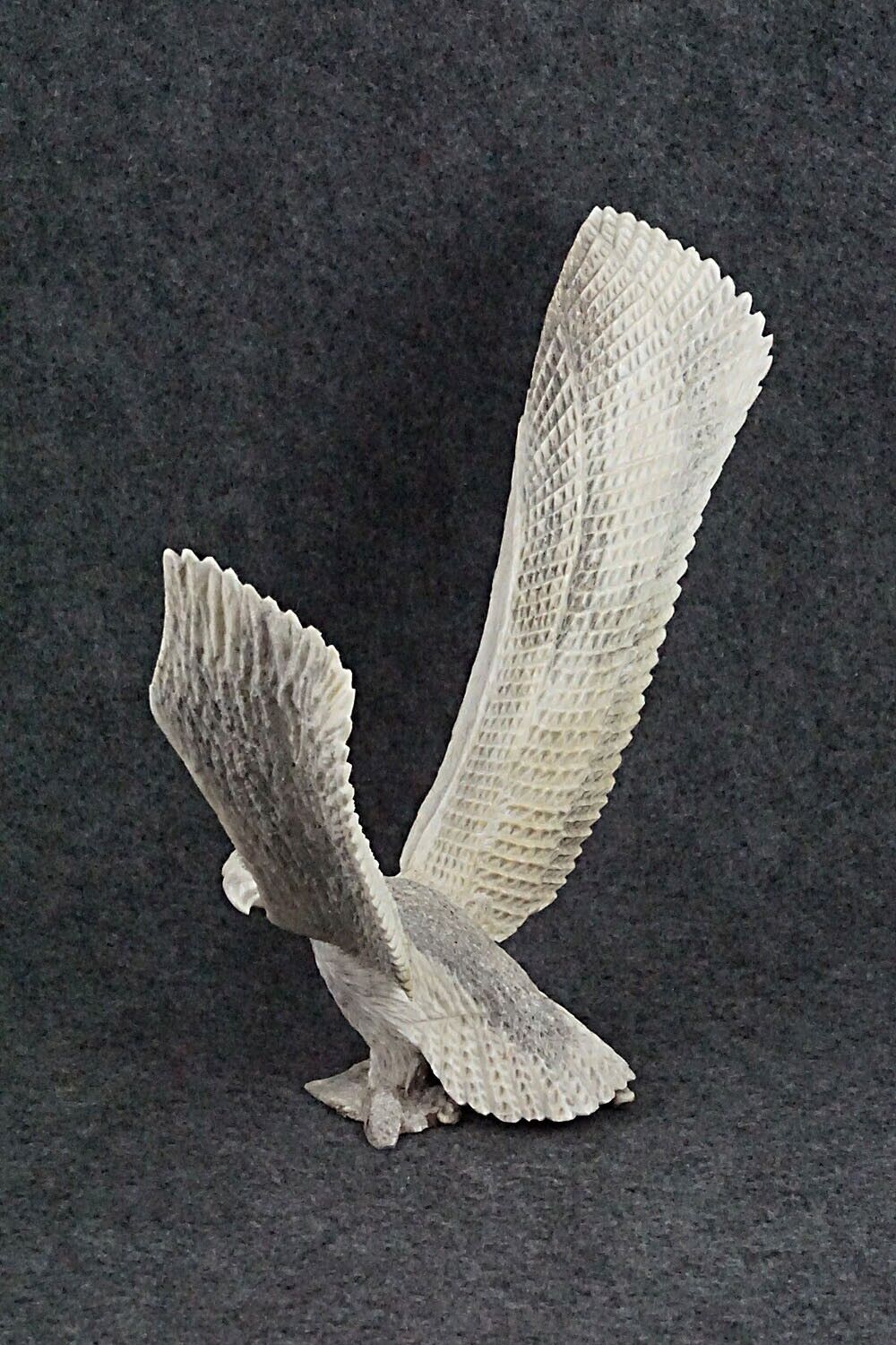 Eagle Zuni Fetish Carving - Todd Lowsayatee