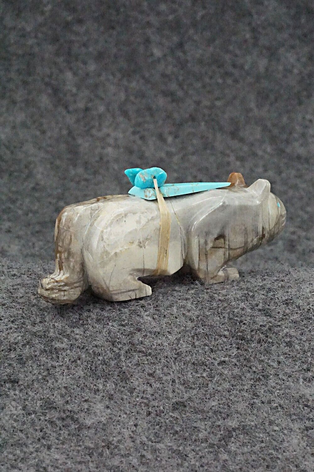 Mountain Lion Zuni Fetish Carving - Alex Tsethlikai