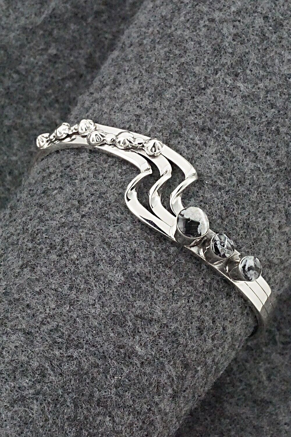 White Buffalo & Sterling Silver Bracelet - Daniel Dakai