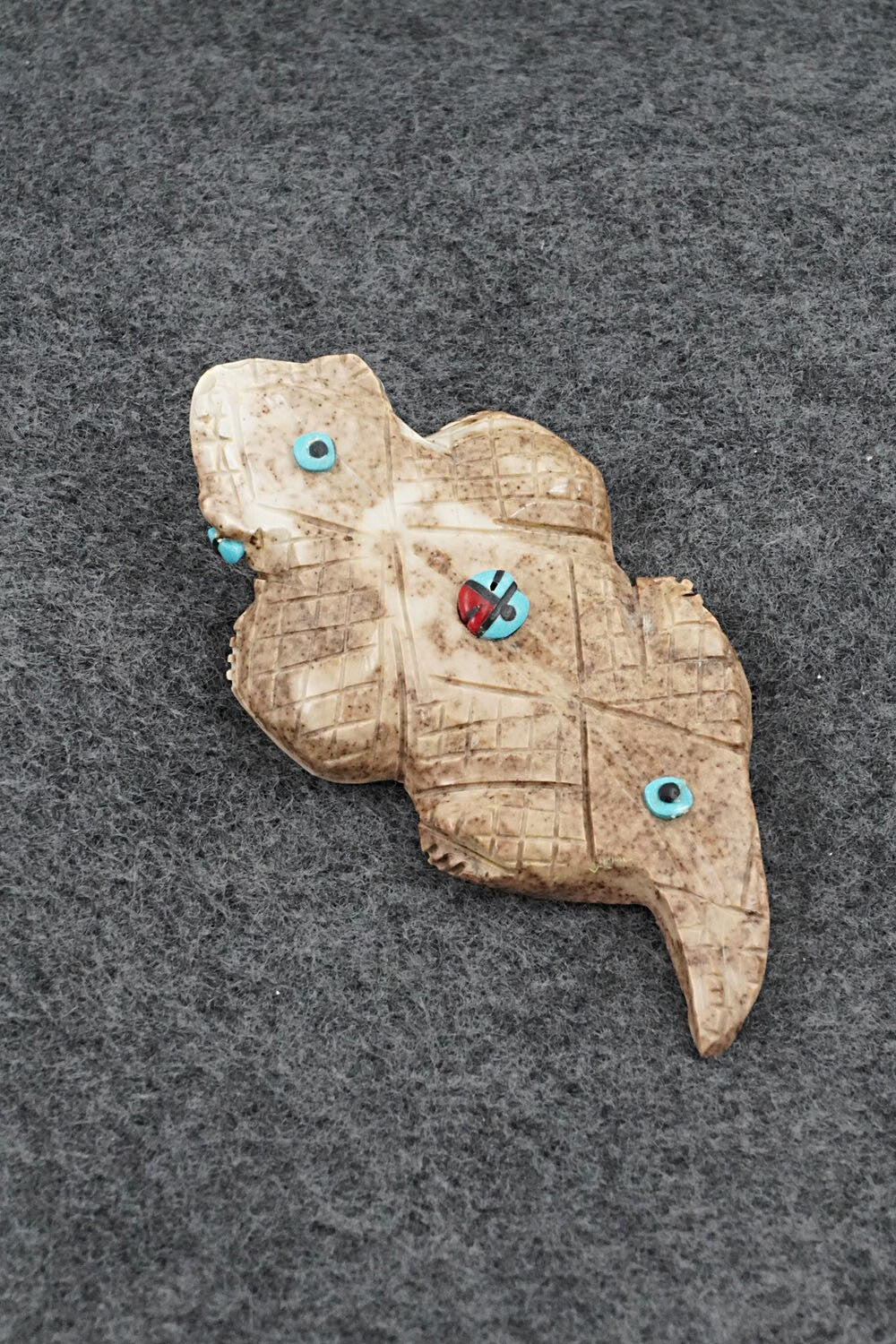 Lizard Zuni Fetish Carving - Danette Laate