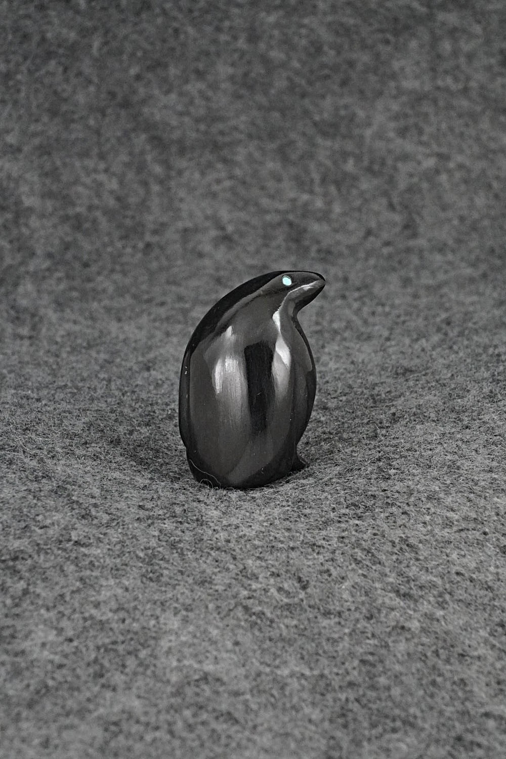 Penguin Zuni Fetish Carving - Calvert Bowanie