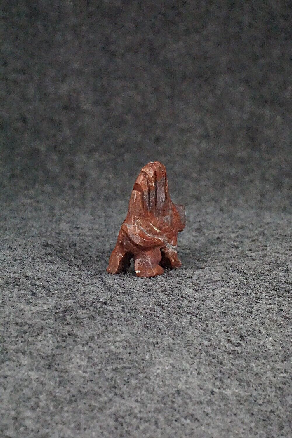 Dinosaur Zuni Fetish Carving - Lindsey Cheama