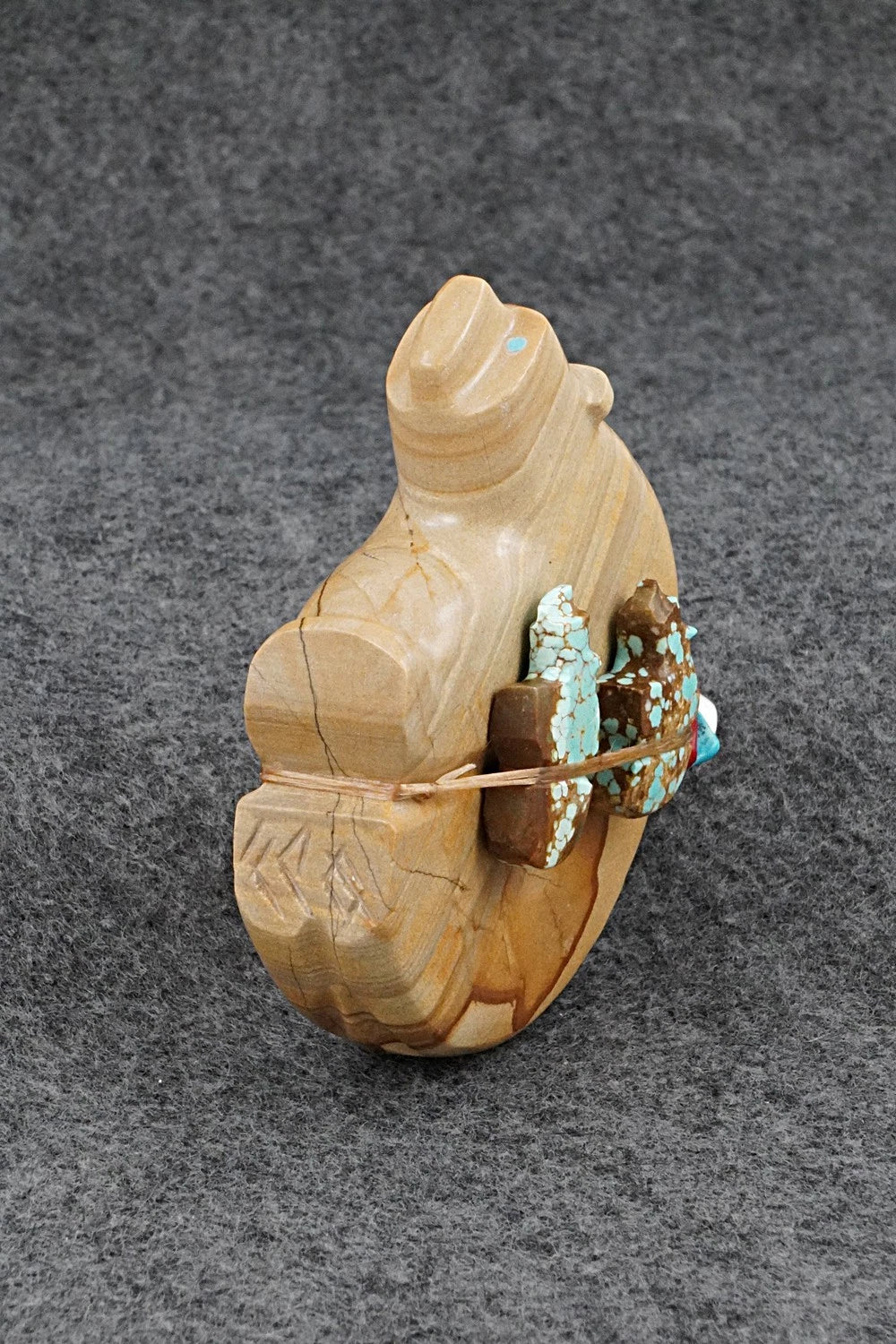 Bear Zuni Fetish Carving - Farlan & Paulette Quam
