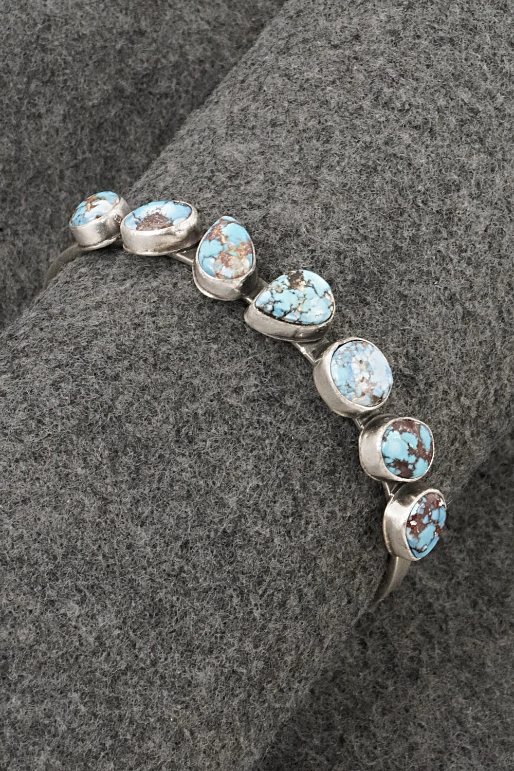 Turquoise & Sterling Silver Bracelet - Verley Betone