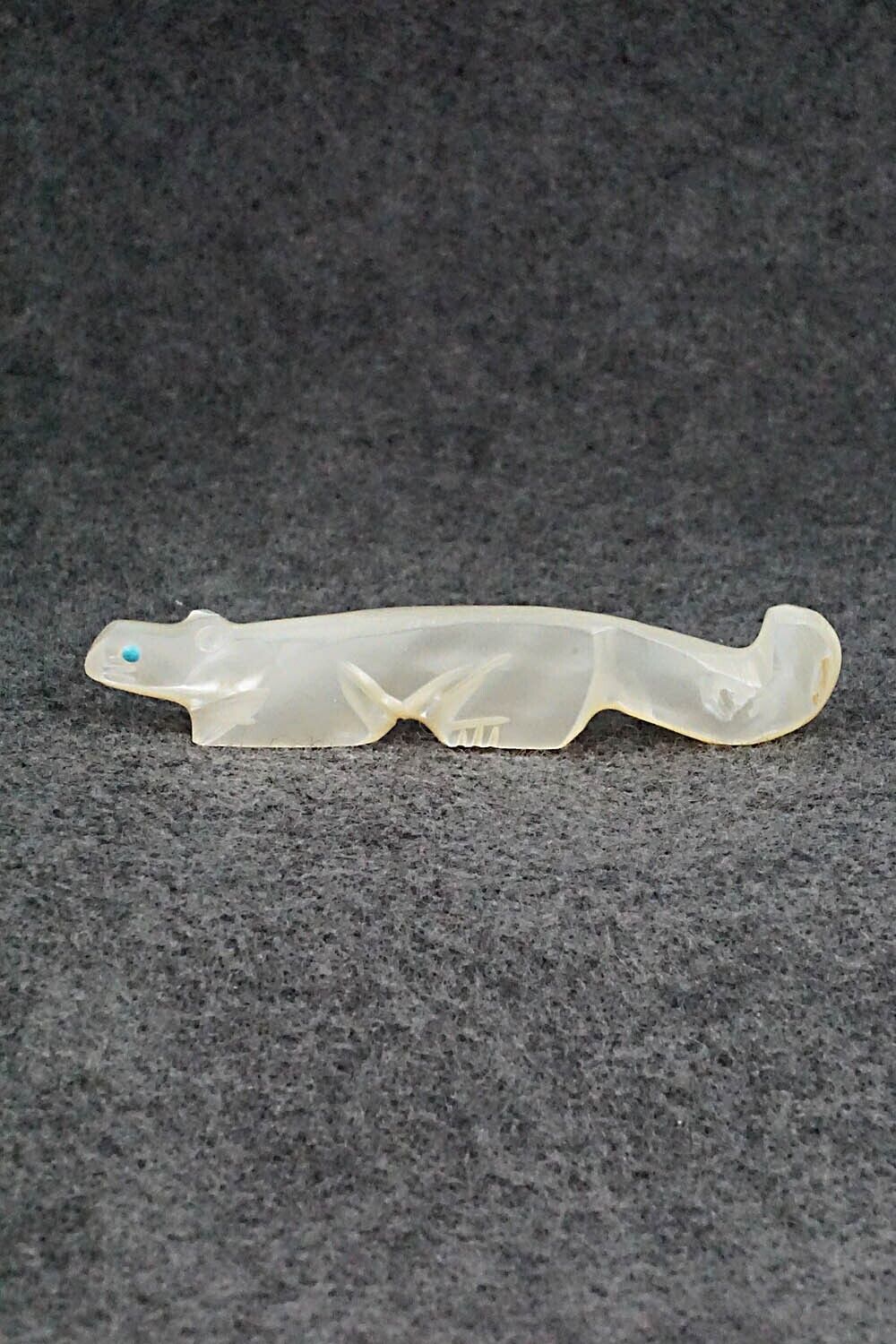 Mountain Lion Zuni Fetish Carving - Danette Laate
